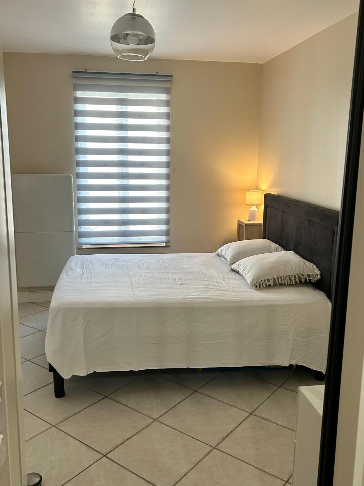 Apartmán T2 Renove Proche Des Arenes Saintes Exteriér fotografie